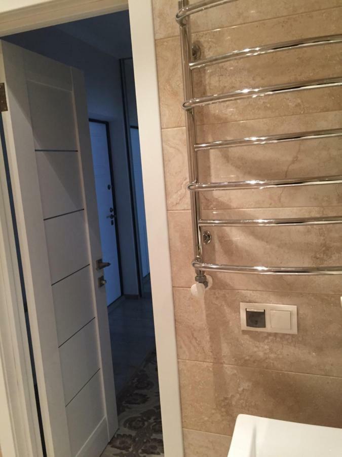 Center Apartment On Albisoara Street Кишинев Екстериор снимка