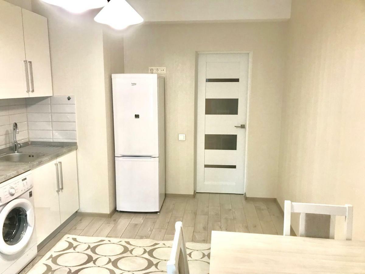 Center Apartment On Albisoara Street Кишинев Екстериор снимка
